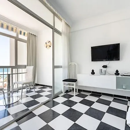 Faro's Dona Sofia - Beachapartment Apartment *