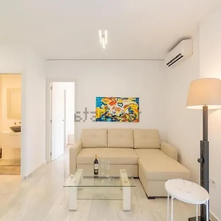 Faro's Dona Sofia - Beachapartment *