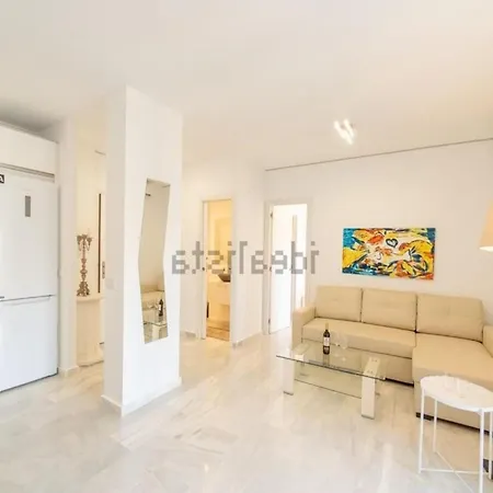 Faro's Dona Sofia - Beachapartment * Fuengirola