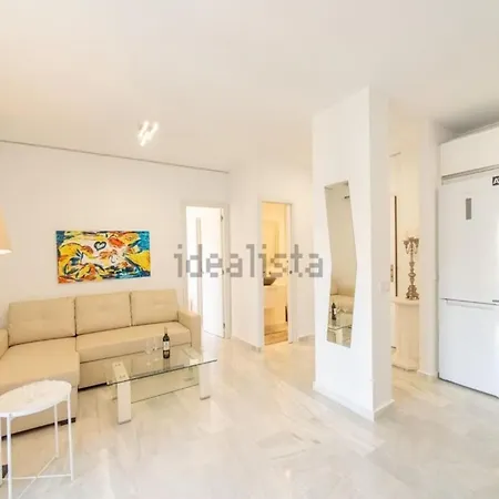 Faro's Dona Sofia - Beachapartment Fuengirola